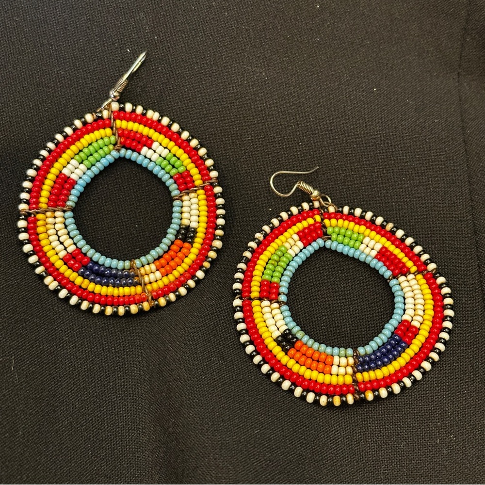 NEW African Handmade Beaded Earrings - Picture 4 of 4